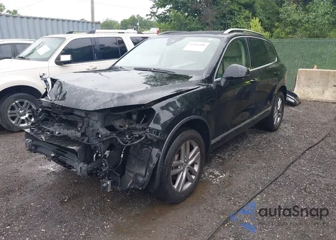 2016 Volkswagen Touareg Vr6 Lux из США, поврежденный, VIN WVGEF9BP1GD012109